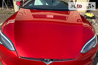 Седан Tesla Model S 2018 в Кривом Роге