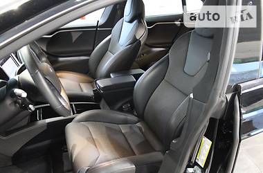 Лифтбек Tesla Model S 2018 в 