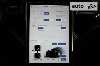 Лифтбек Tesla Model S 2018 в 