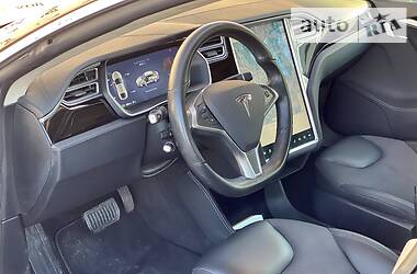 Ліфтбек Tesla Model S 2015 в Києві