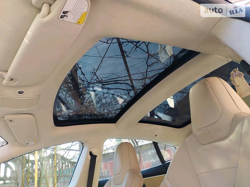 Седан Tesla Model S 2016 в Житомирі фото 56 Седан Tesla Model S 2016 в Житомирі