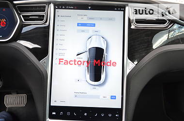Ліфтбек Tesla Model S 2016 в 