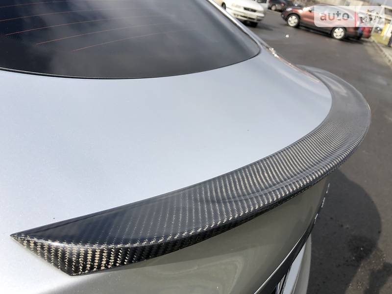 Лифтбек Tesla Model S 2016 в Днепре