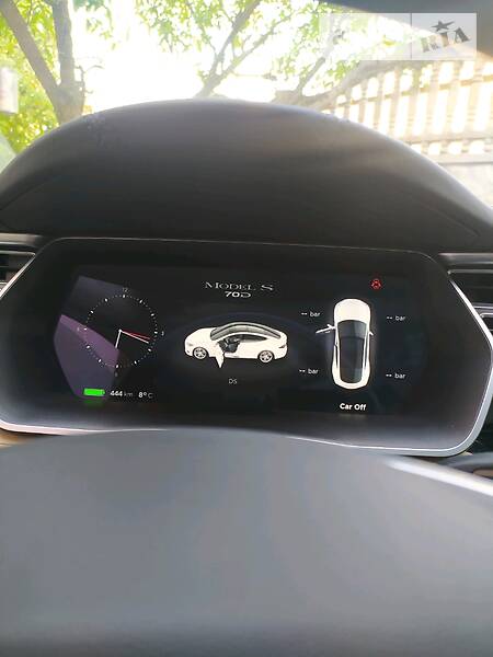 Седан Tesla Model S 2016 в Житомирі фото 29 Седан Tesla Model S 2016 в Житомирі
