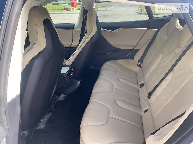 Хетчбек Tesla Model S 2013 в Луцьку