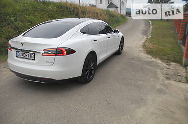 Лифтбек Tesla Model S 2013 в Бориславе