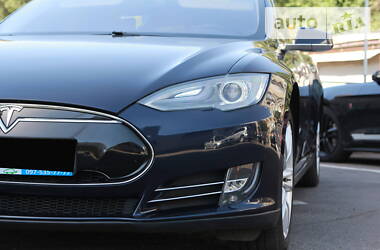 Лифтбек Tesla Model S 2013 в Харькове