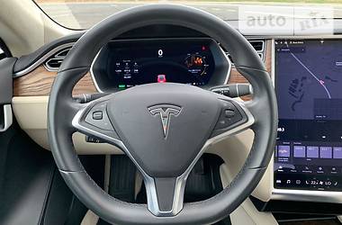 Хетчбек Tesla Model S 2018 в Полтаві