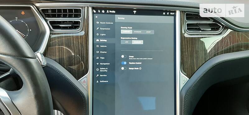 Хэтчбек Tesla Model S 2013 в Одессе