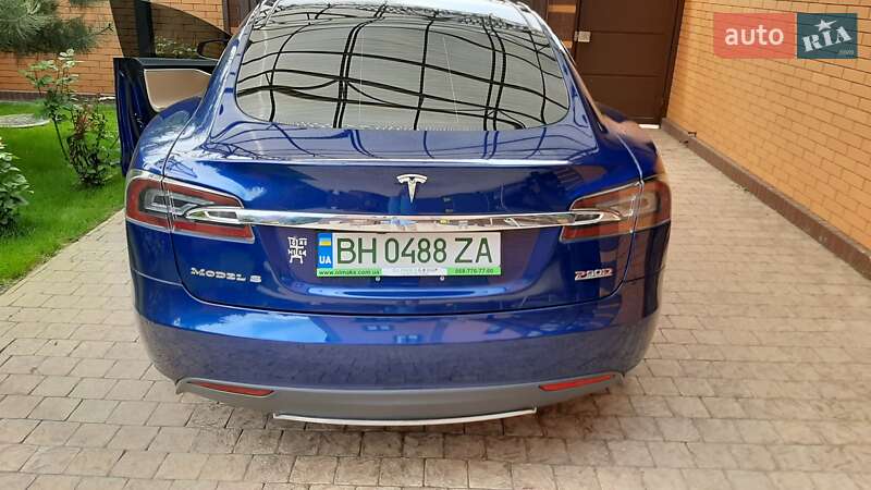 Лифтбек Tesla Model S 2015 в Одессе фото 3 Лифтбек Tesla Model S 2015 в Одессе