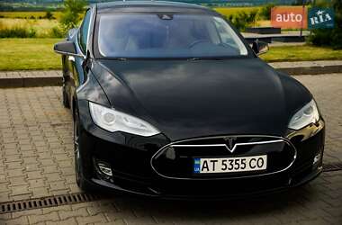 Хетчбек Tesla Model S 2015 в Коломиї