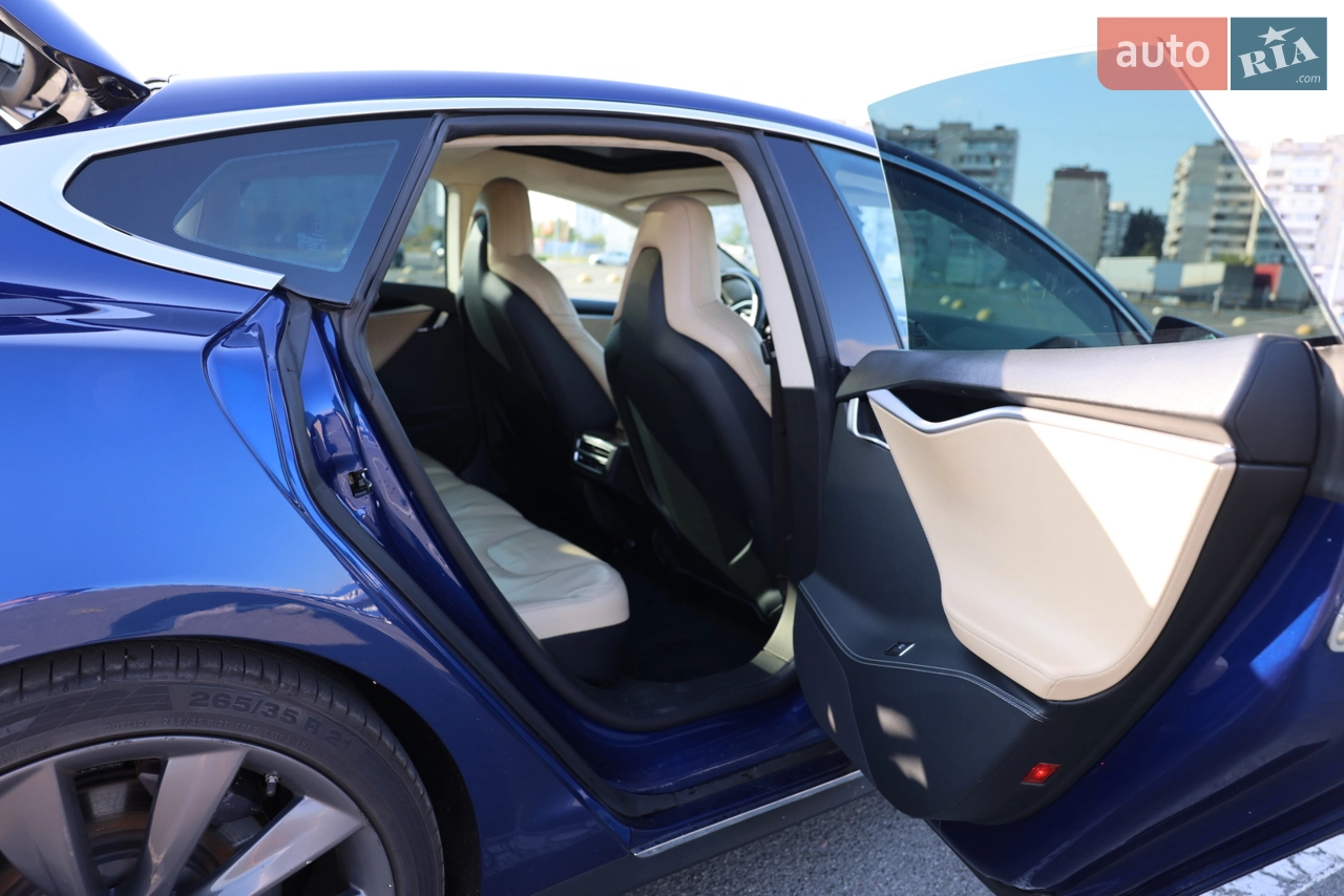 2016 Tesla Model S - мініатюра 9