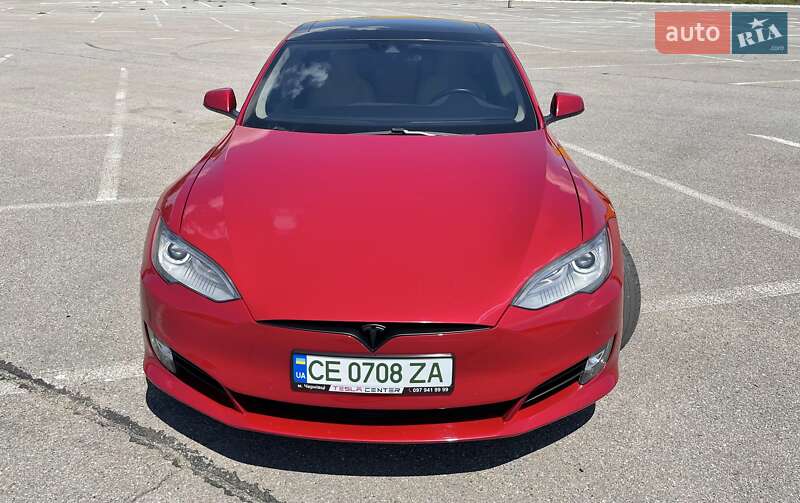 Tesla Model S 2014