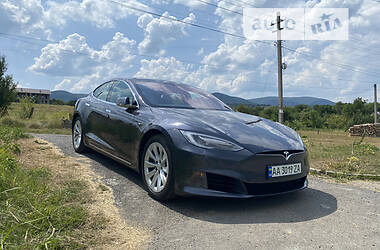 TESLA MODEL S 2016