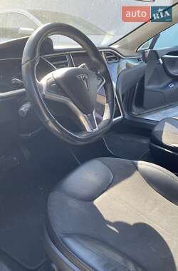 Ліфтбек Tesla Model S 2013 в Києві