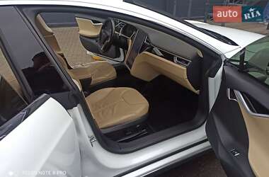 Лифтбек Tesla Model S 2013 в Хмельницком