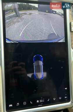 Ліфтбек Tesla Model S 2018 в Львові