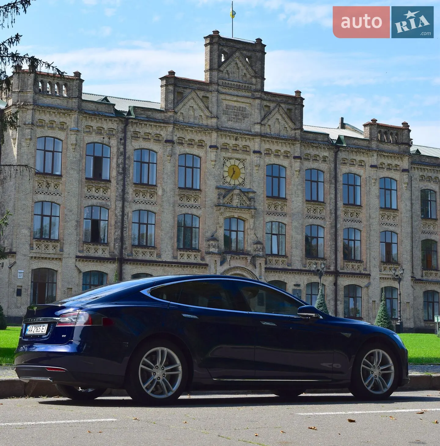 2015 Tesla Model S - мініатюра 7