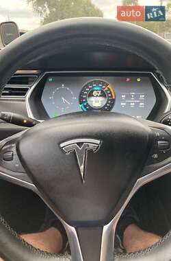 Седан Tesla Model S 2014 в Тячеві фото 19 Седан Tesla Model S 2014 в Тячеві