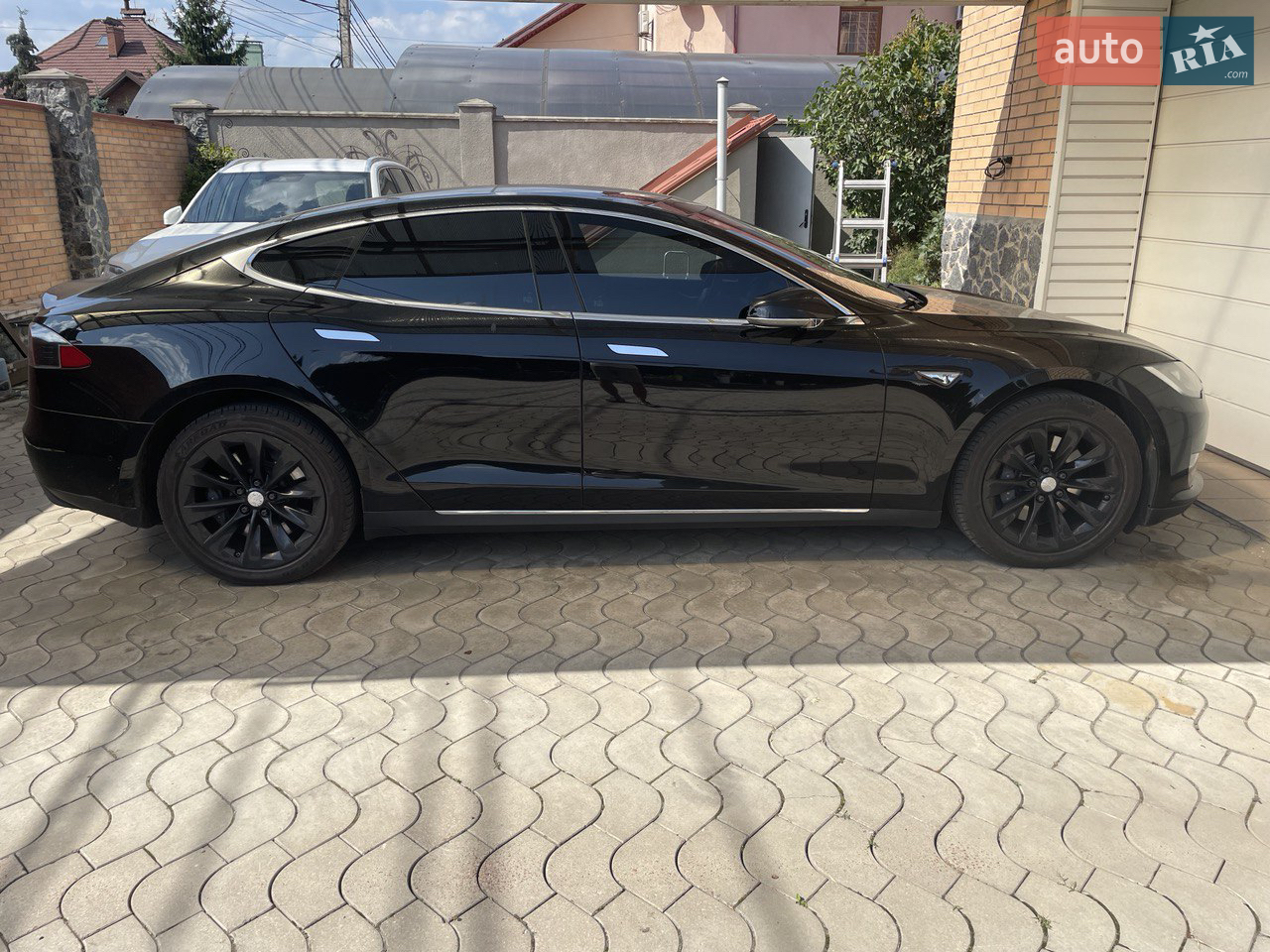 2016 Tesla Model S - мініатюра 15