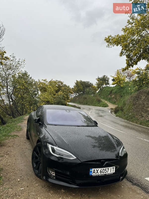 Tesla Model S 2015 Tesla Model S 2015