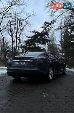 Ліфтбек Tesla Model S 2019 в Харкові