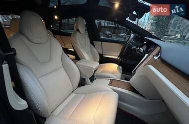 Ліфтбек Tesla Model S 2019 в Харкові