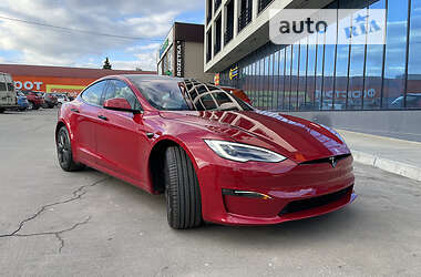 Лифтбек Tesla Model S 2021 в 