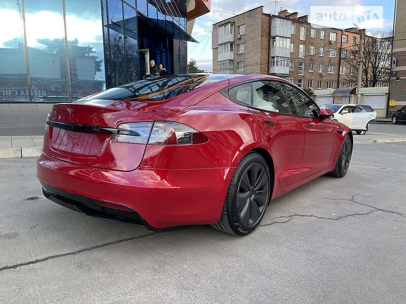 Лифтбек Tesla Model S 2021 в Умани