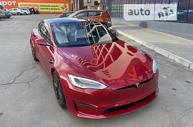 Лифтбек Tesla Model S 2021 в 