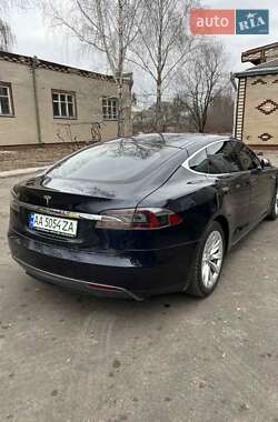 Седан Tesla Model S 2015 в Киеве фото 6 Седан Tesla Model S 2015 в Киеве
