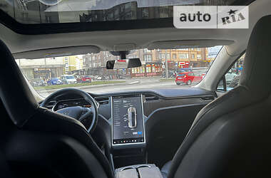 Ліфтбек Tesla Model S 2013 в Івано-Франківську