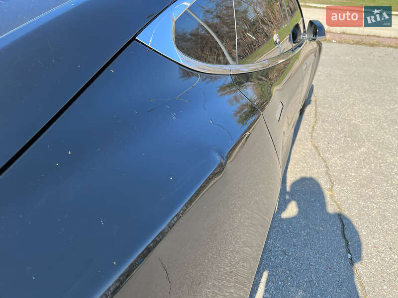 Ліфтбек Tesla Model S 2016 в Харкові
