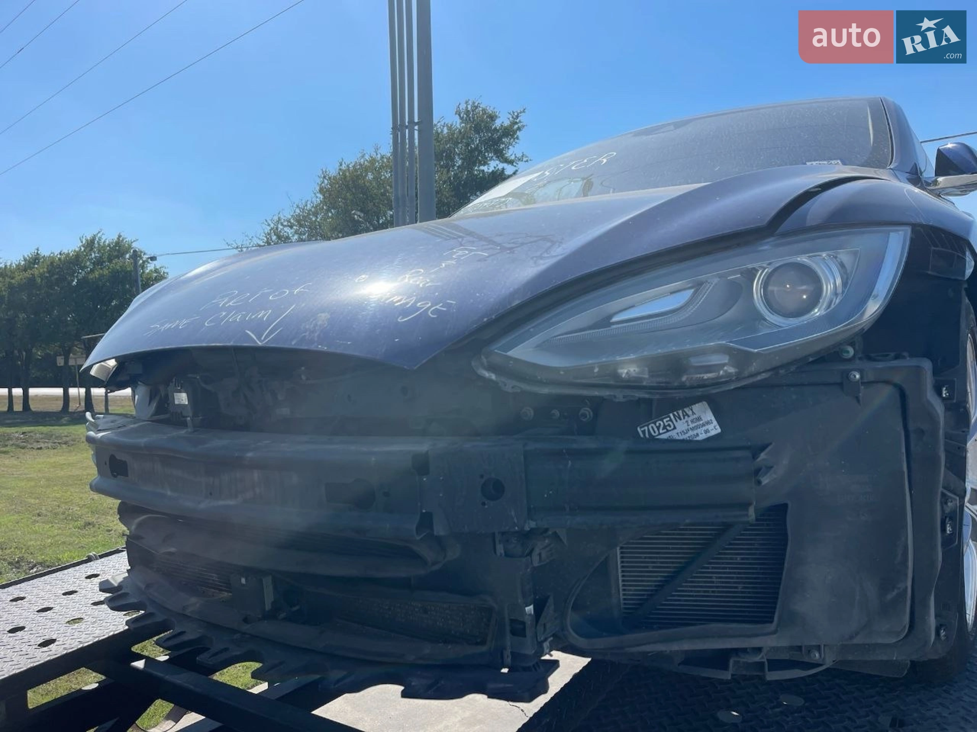 2015 Tesla Model S - мініатюра 24