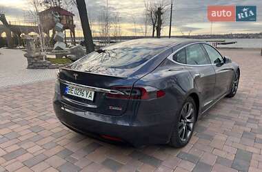 Лифтбек Tesla Model S 2016 в Николаеве