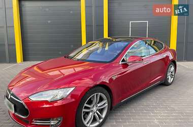 Ліфтбек Tesla Model S 2014 в Мукачевому