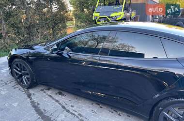 Лифтбек Tesla Model S 2021 в Львове