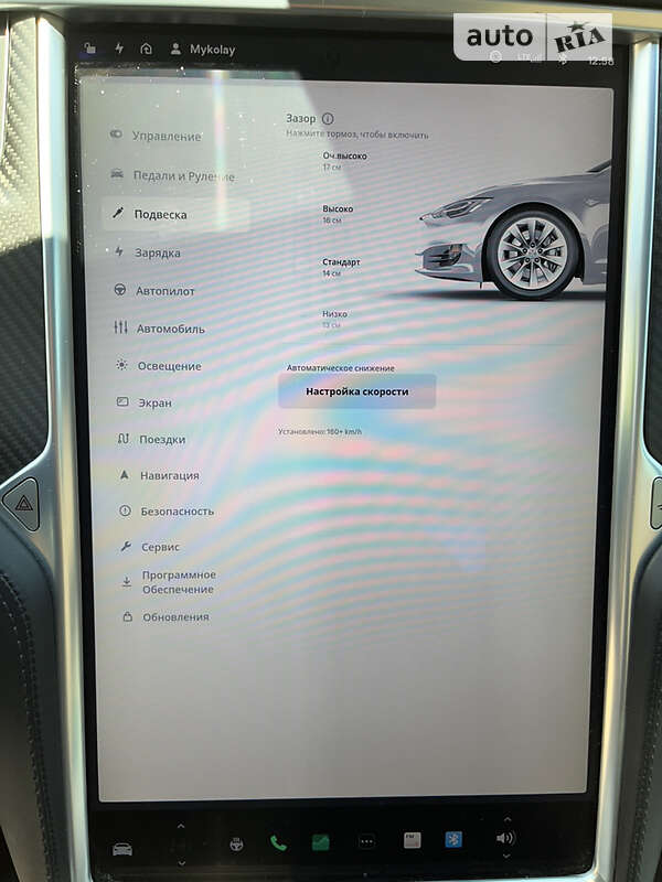 Лифтбек Tesla Model S 2017 в Запорожье