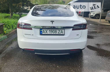 Лифтбек Tesla Model S 2014 в Харькове