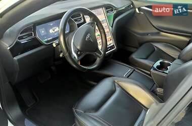Ліфтбек Tesla Model S 2016 в Вінниці