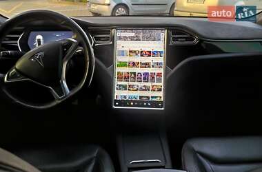 Ліфтбек Tesla Model S 2016 в Вінниці