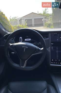 Лифтбек Tesla Model S 2018 в Житомире