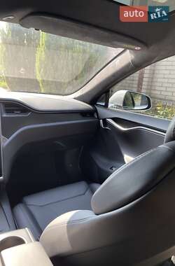 Лифтбек Tesla Model S 2018 в Житомире