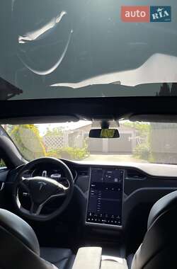 Лифтбек Tesla Model S 2018 в Житомире фото 13 Лифтбек Tesla Model S 2018 в Житомире