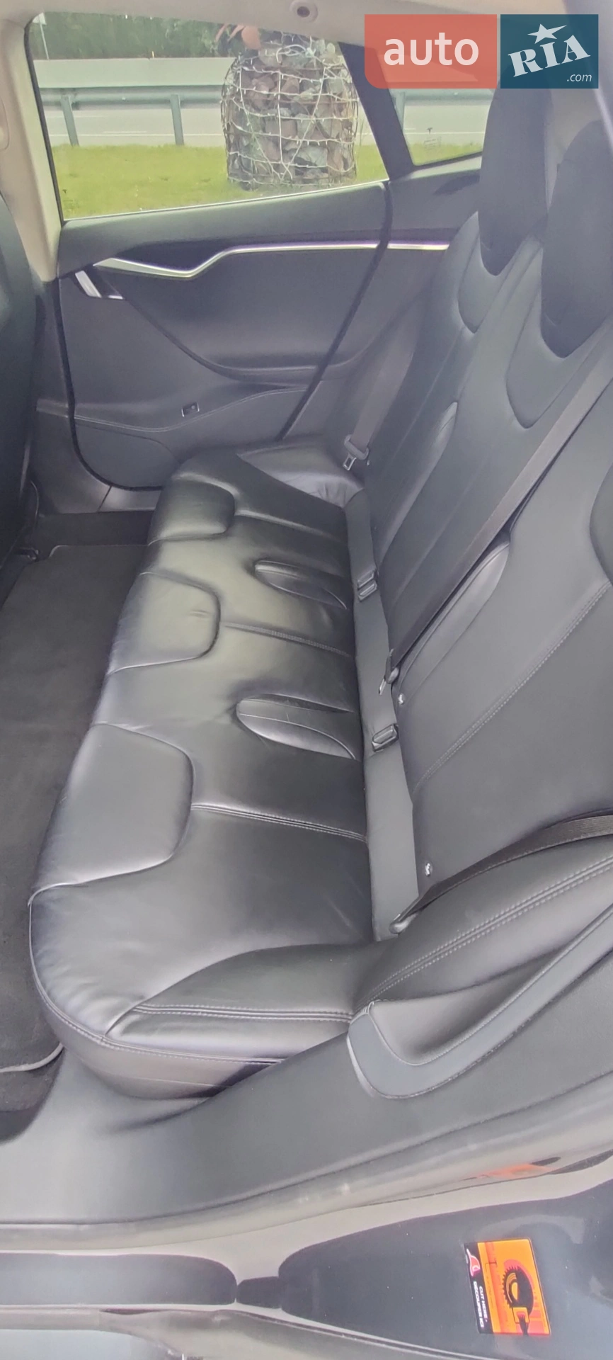 2015 Tesla Model S - мініатюра 12