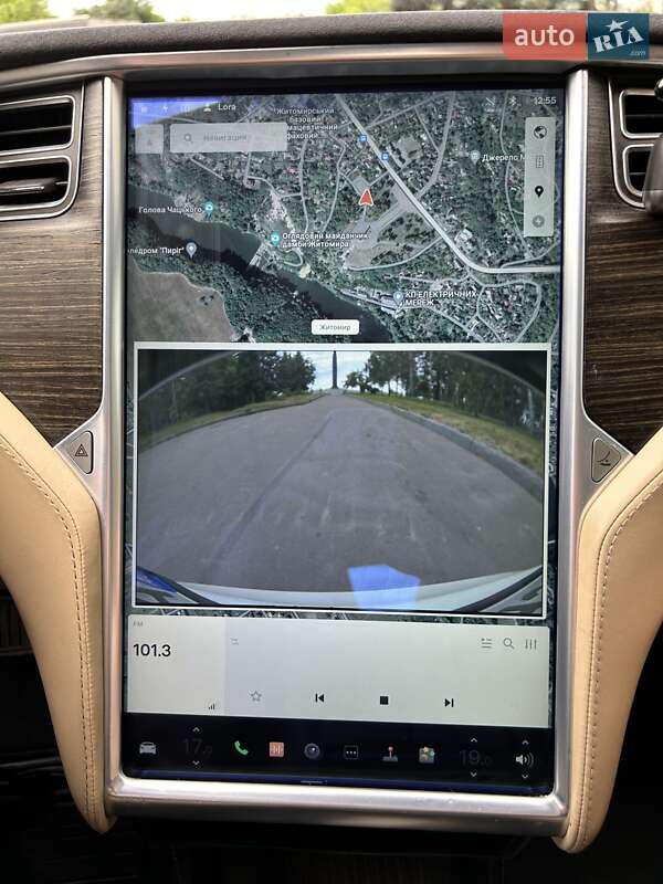 Ліфтбек Tesla Model S 2015 в Житомирі