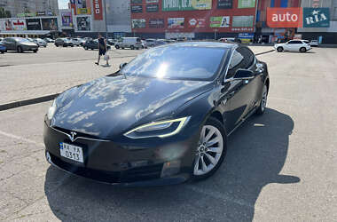 Лифтбек Tesla Model S 2016 в Харькове