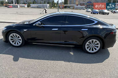 Ліфтбек Tesla Model S 2016 в Харкові фото 6 Ліфтбек Tesla Model S 2016 в Харкові
