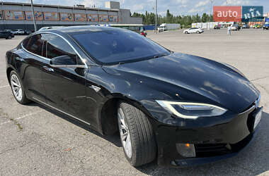 Лифтбек Tesla Model S 2016 в Харькове