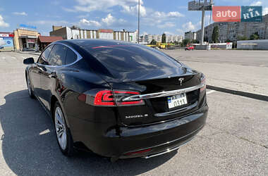 Ліфтбек Tesla Model S 2016 в Харкові фото 8 Ліфтбек Tesla Model S 2016 в Харкові